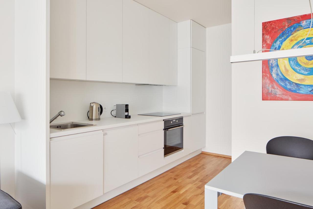 Prague Days - Designer Condo - Trendy Neighborhood Экстерьер фото